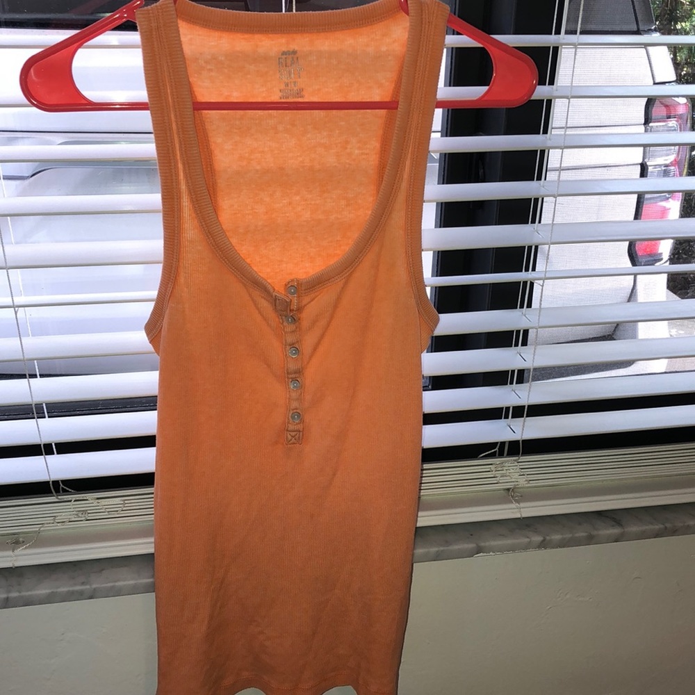 Aerie tank